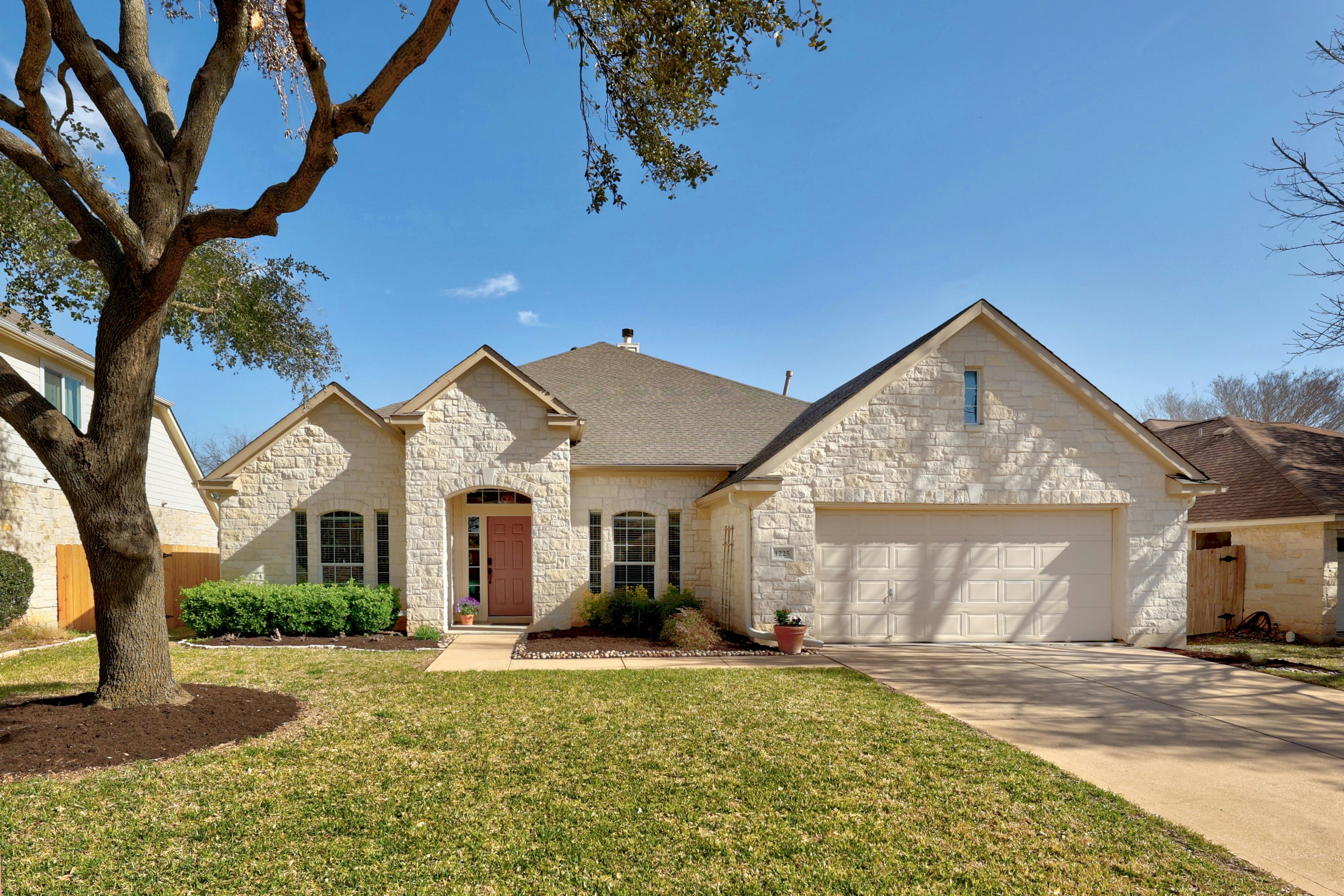 1225 Heppner Drive, Cedar Park, TX 78613, Presented by Robert Gordon